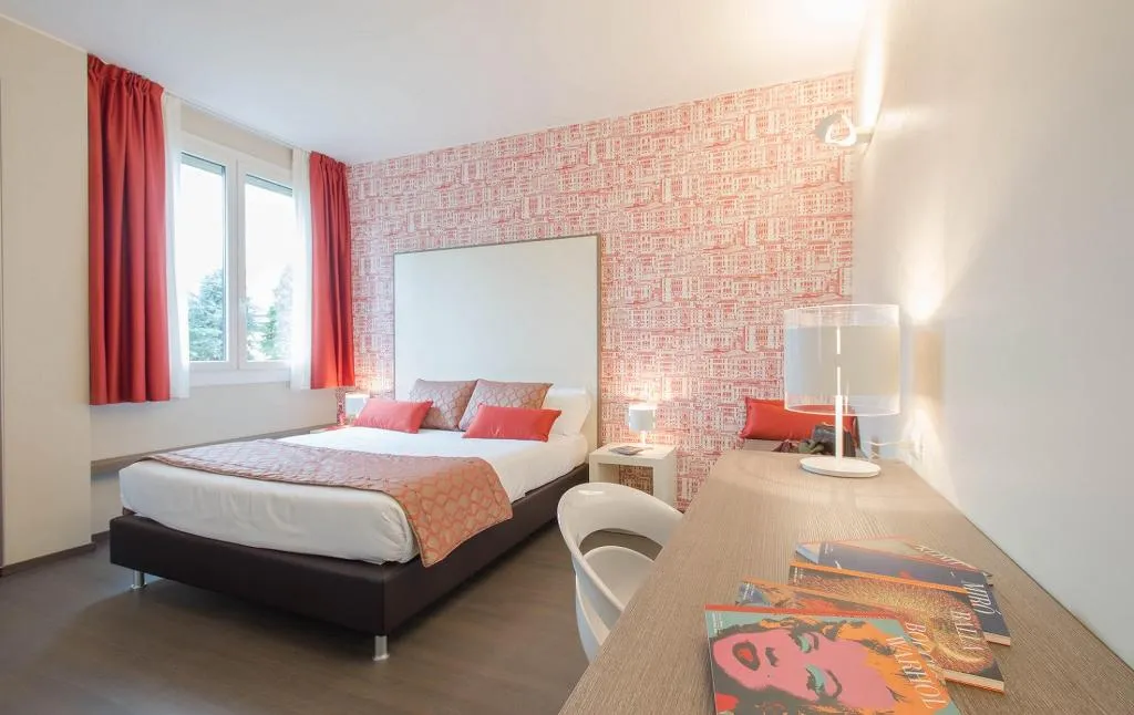 DOUBLE SINGLE USE SUPERIOR Room, Hotel Tiziano - Gruppo MiniHotel, Milan