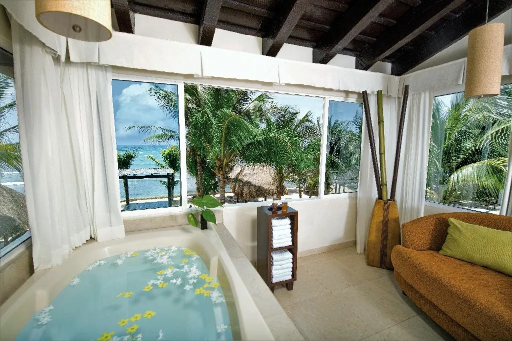 JUNIOR SUITE OCEAN FRONT Room, Hidden Beach Resort Au Naturel Adults Only Al, Cancun Area