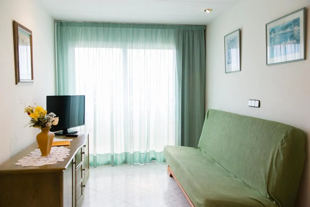 APARTMENT STANDARD Room, Apartamentos Neptuno Calella, Costa Brava