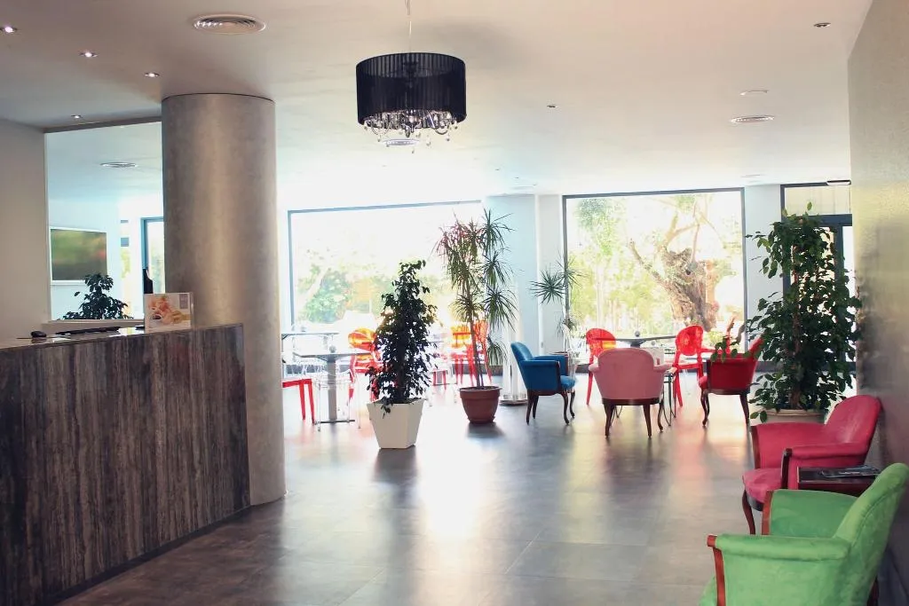 Lobby, AACR Monteolivos Hotel, Seville