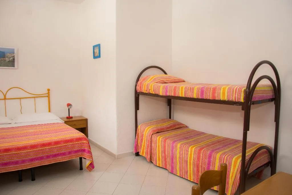 Room ECONOMY Room, Hotel Villa Mena, Naples