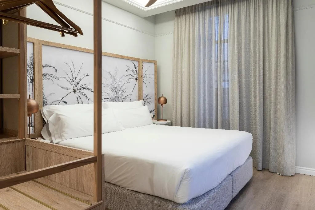 DOUBLE DELUXE Room, Icon Malabar, Costa Del Sol