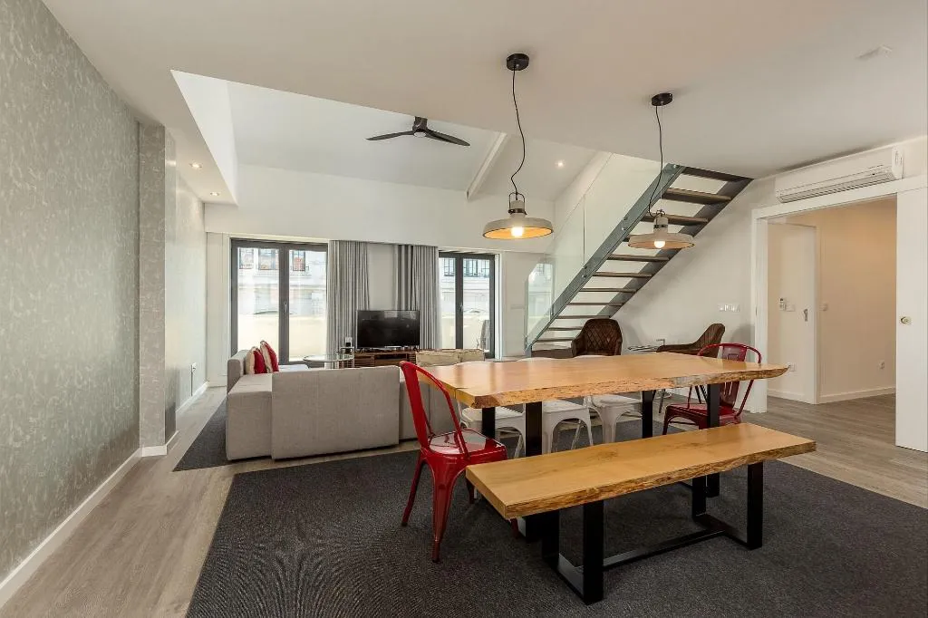 Room, Your Opo Central Apartments, Porto