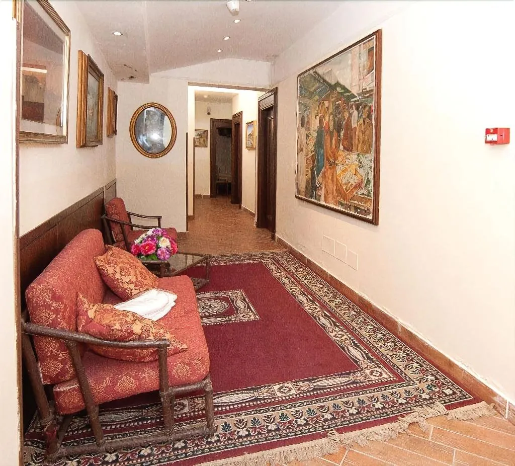 Lobby, Pompeii Ruins Hotel, Naples