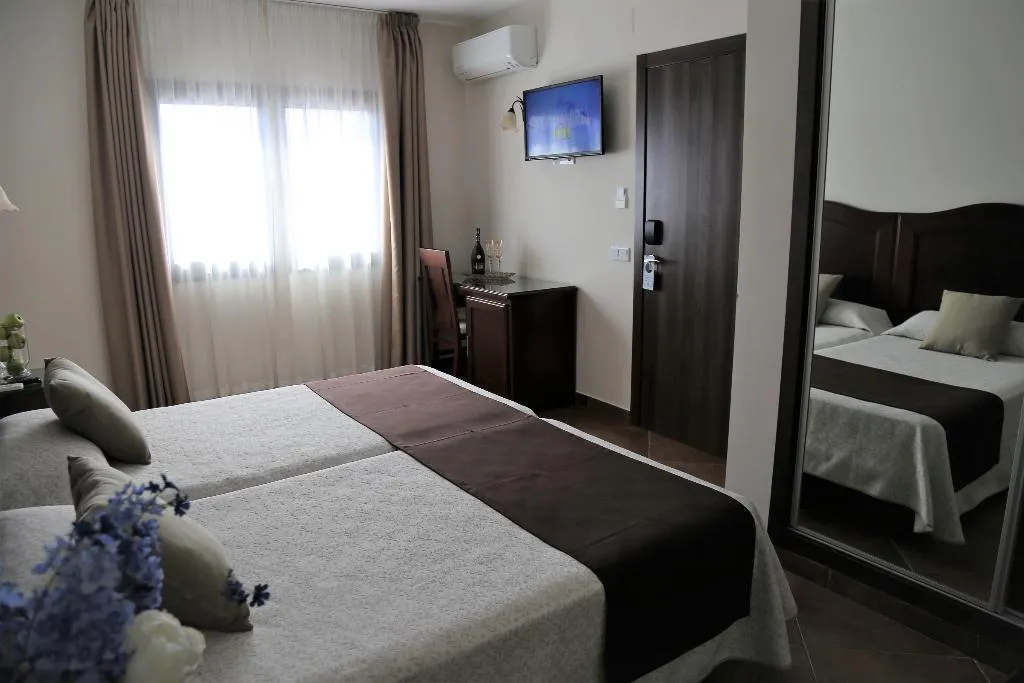 Room, Hotel Arcos de Montemar, Costa Del Sol