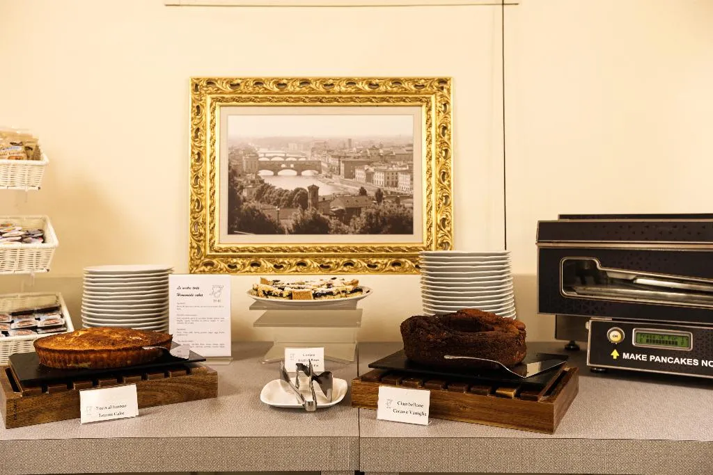 Restaurant, Embassy, Florence