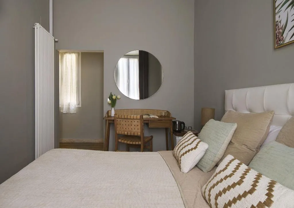 Room, B&B My Way, Florence