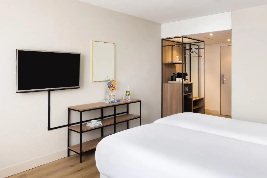 DOUBLE STANDARD Room, NH Zandvoort, Amsterdam