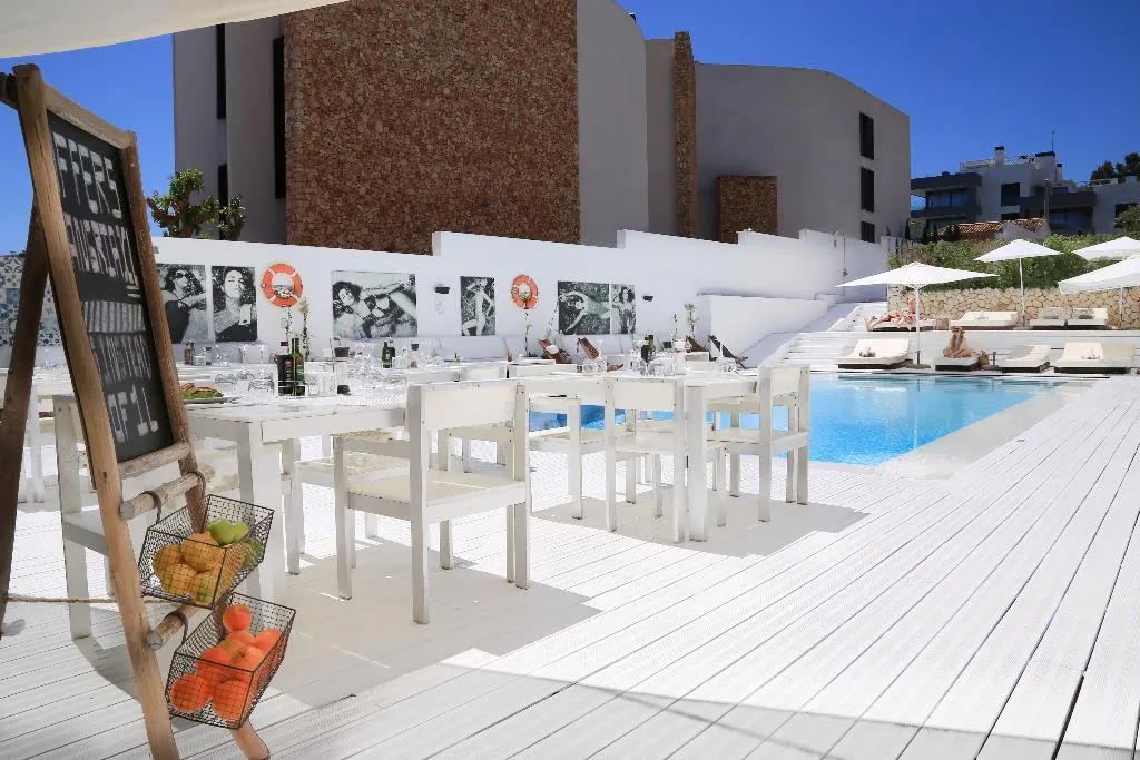 Pool, Hotel Zhero-Palma, Majorca