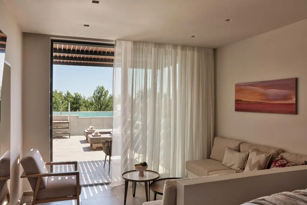 JUNIOR SUITE SEA VIEW WITH PRIVATE POOL Room, Celestial All Suites, Kefallinia