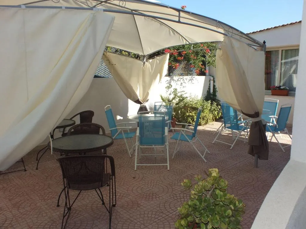 Terrace, B&B Villa Giacrì, Palermo