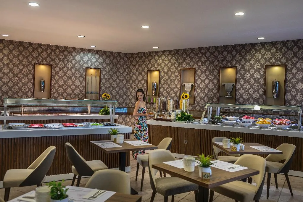 Restaurant, Pavlo Napa Beach Hotel, Cyprus