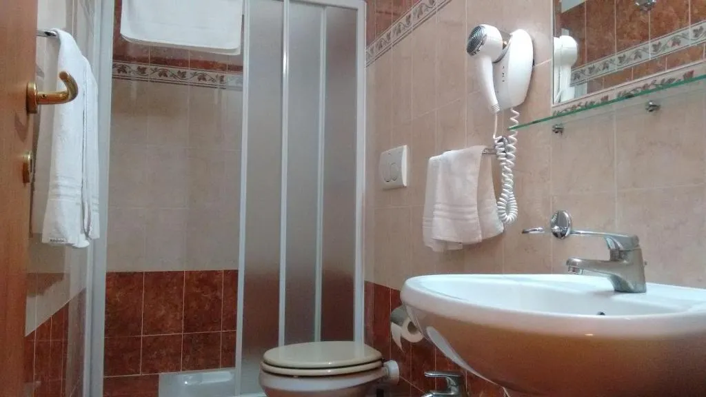 Room, A Casa Di Mei, Naples