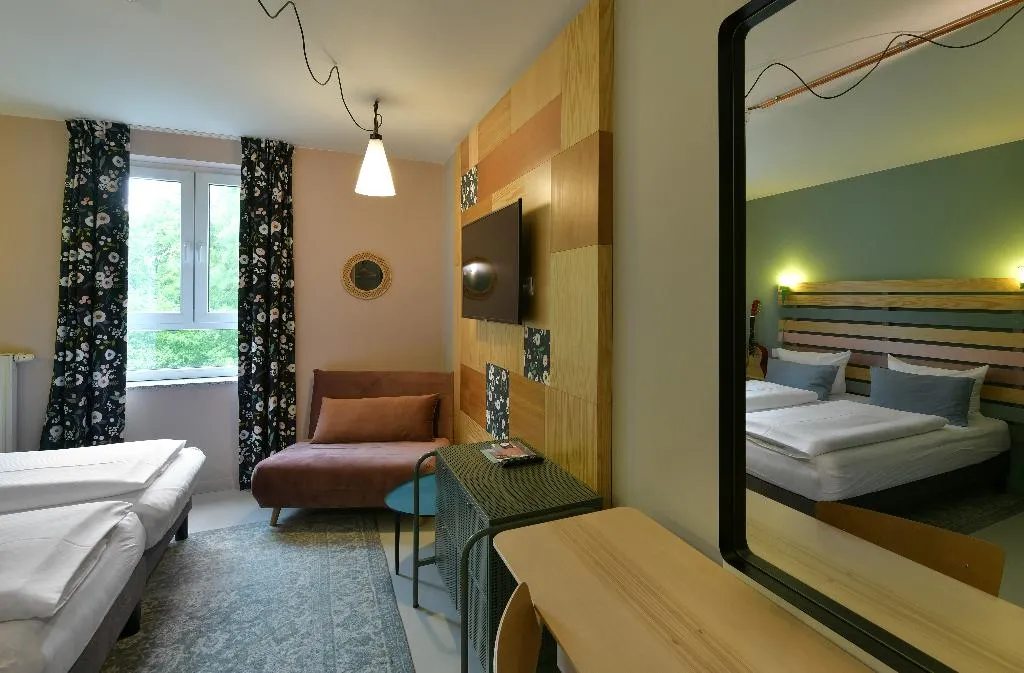 TRIPLE STANDARD Room, Hotel Birgit Berlin Mitte, Berlin