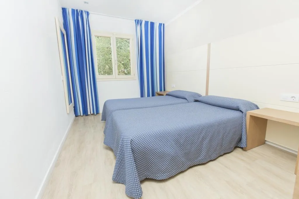APARTMENT STANDARD Room, Flora, Majorca