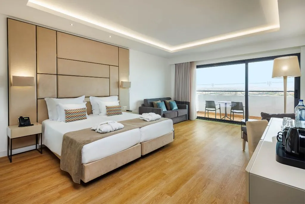 SUITE CLASSIC Room, Jupiter Albufeira Hotel – Family & Fun, Algarve