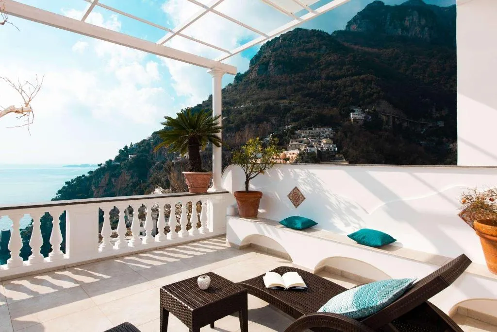 Room, Hotel Villa Gabrisa, Naples