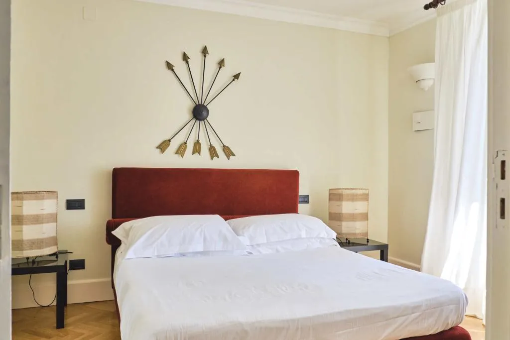 Room, Casa Rubinacci, Naples