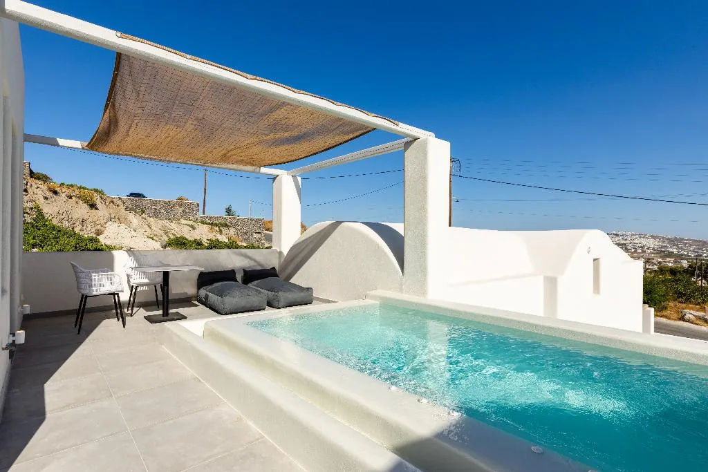 General view, Serapias Suites, Santorini