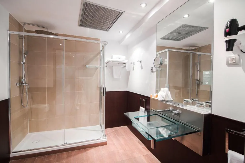 DOUBLE TWO BEDS Room, Petit Palace Marques Santa Ana, Seville