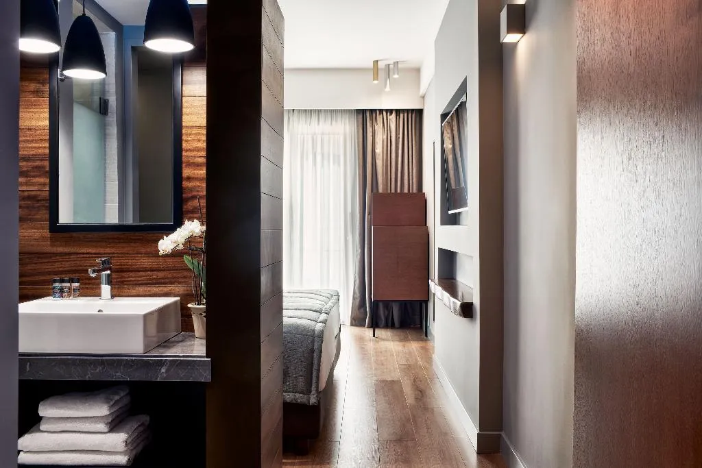 Double or Twin STANDARD Room, Achilleas Hotel, Athens