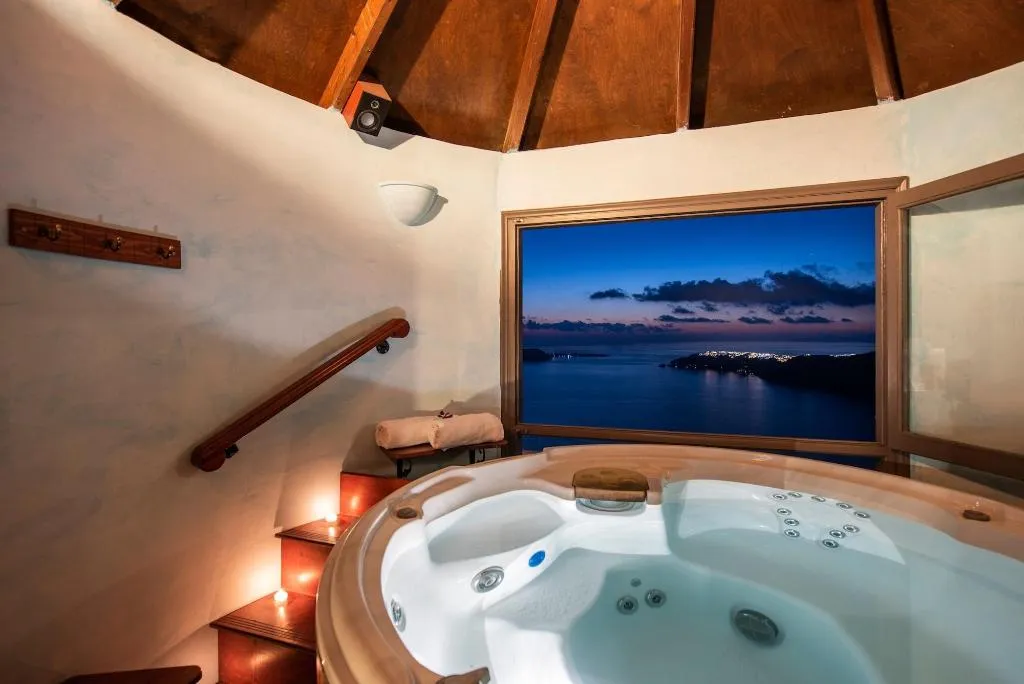 Sports and Entertainment, Caldera Memories, Santorini