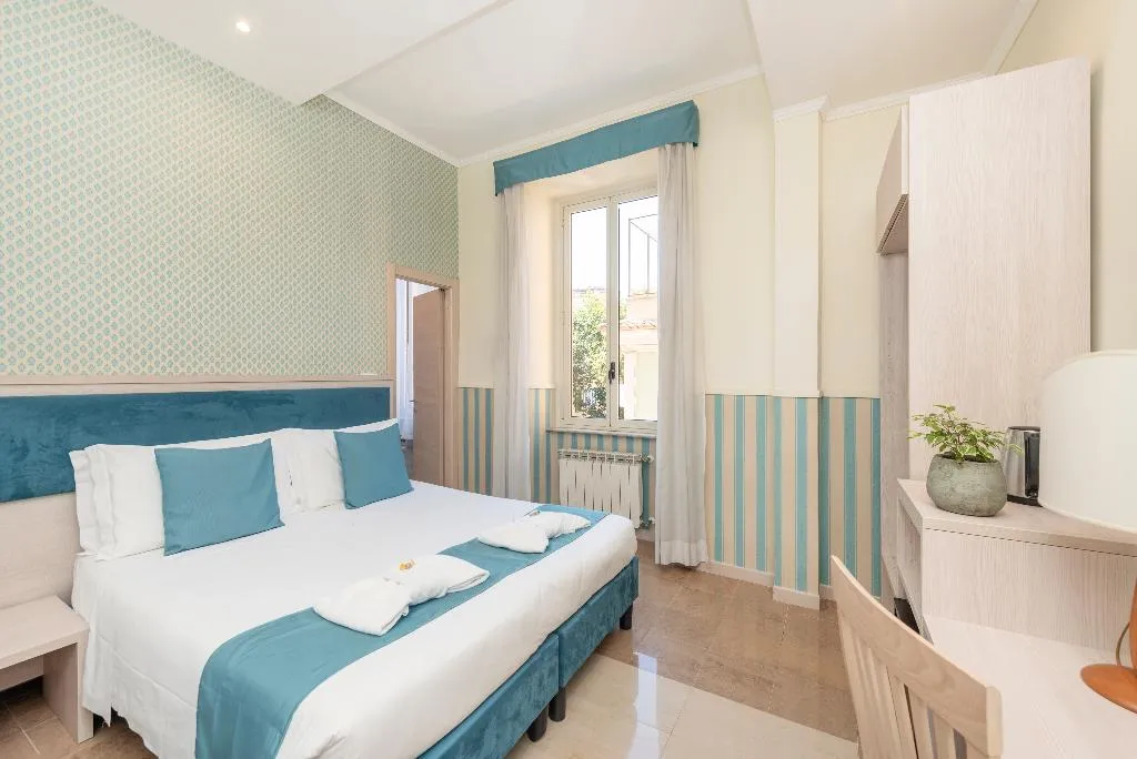 DOUBLE STANDARD Room, Parker, Rome