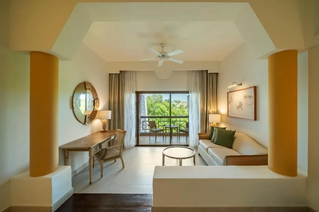 JUNIOR SUITE STANDARD Room, Iberostar Selection Paraiso Maya Suites AI, Cancun Area