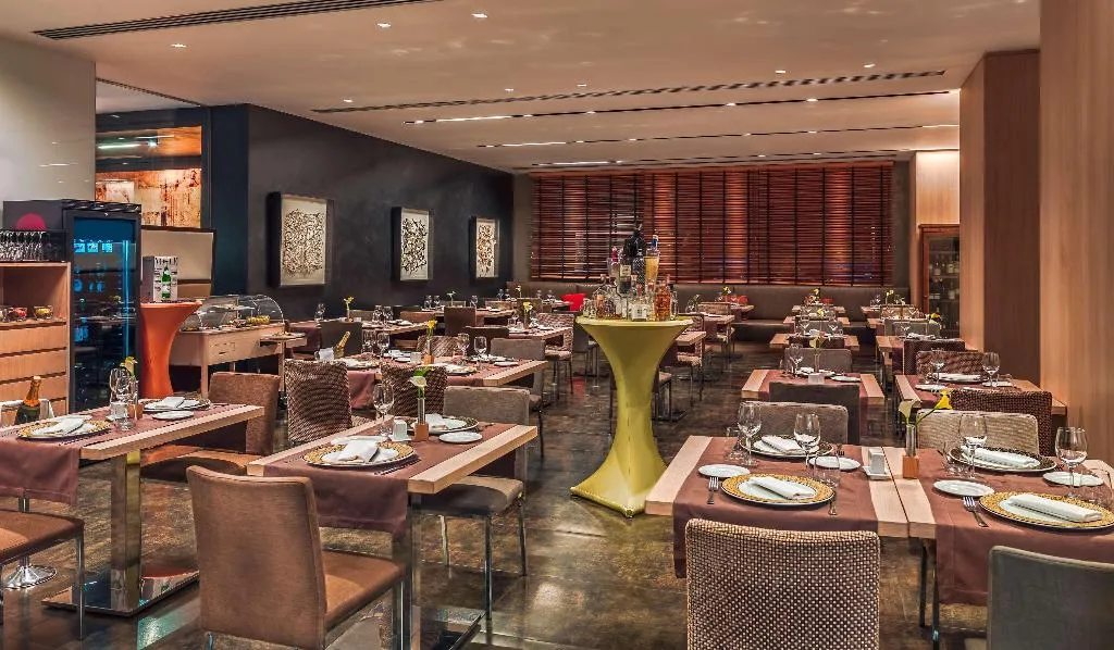 Restaurant, H10 Roma Citta, Rome