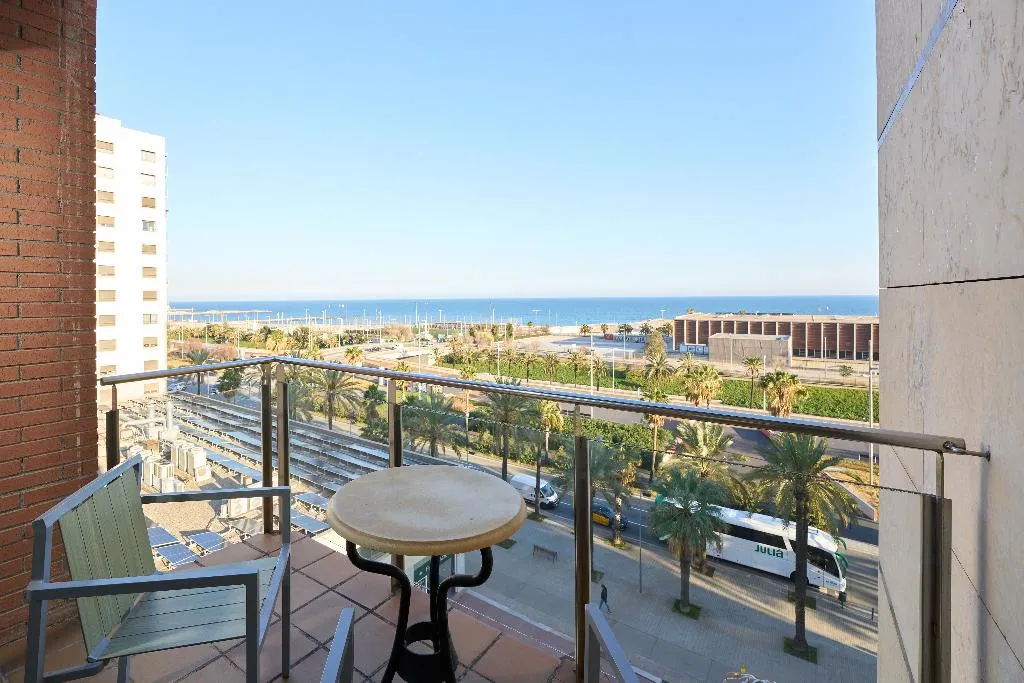 DOUBLE SINGLE USE SUPERIOR WITH BALCONY Room, Catalonia Barcelona Beach, Barcelona