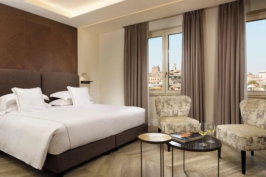 FAMILY ROOM DELUXE Room, Grand Hotel Palatino, Rome