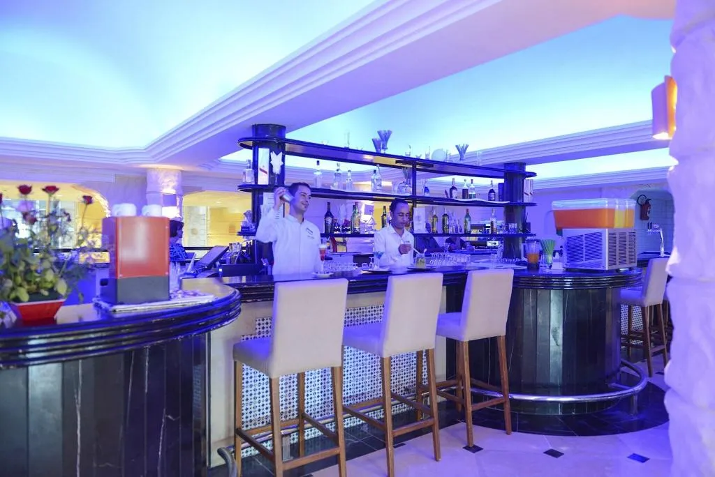 Bar, Club Marmara Dar Jerba - Narjess, Tunisia