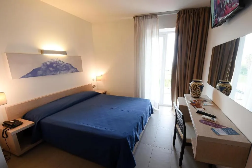 DOUBLE SINGLE USE DELUXE Room, Villa D'Amato, Palermo