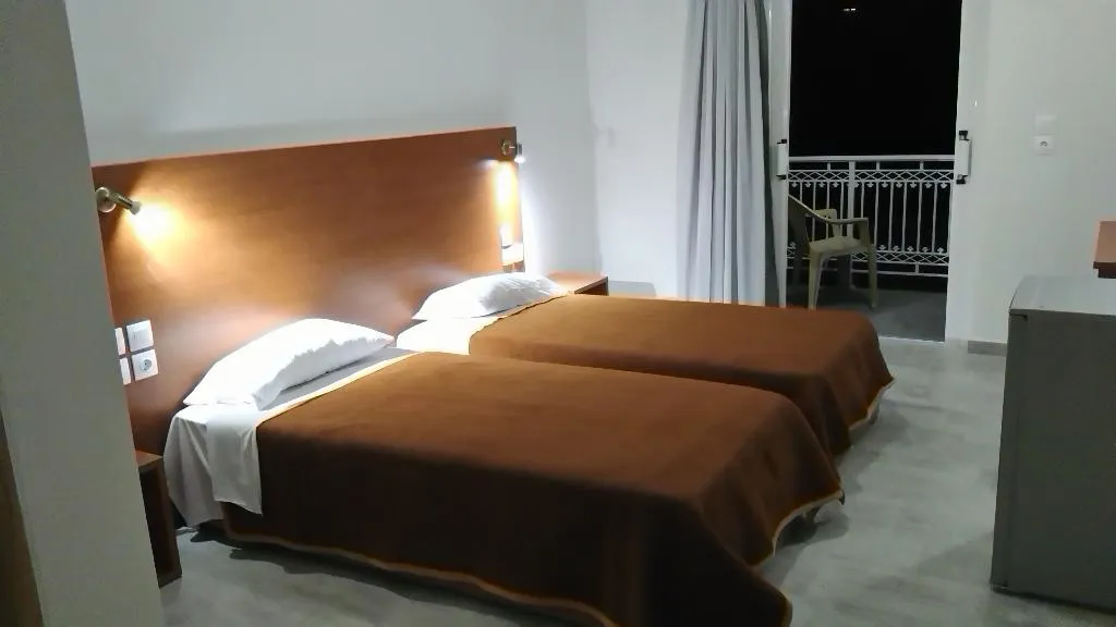Room, Sydney Greece, Zante
