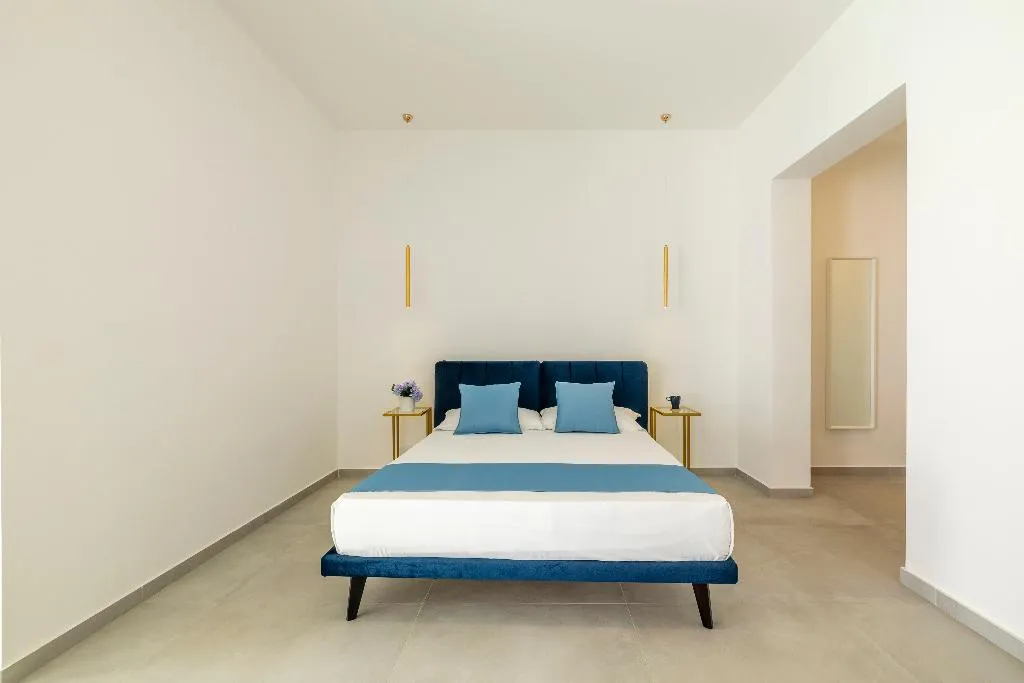 SUITE CLASSIC TWO QUEEN BEDS Room, Case Vacanza Loria, Palermo