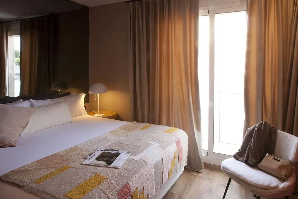 Room, Isabella's House, Barcelona