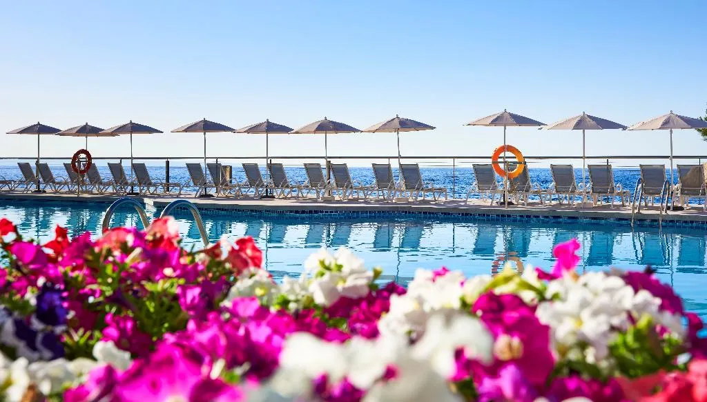 Pool, Hotel Globales Cala Viñas Adults Only +16, Majorca