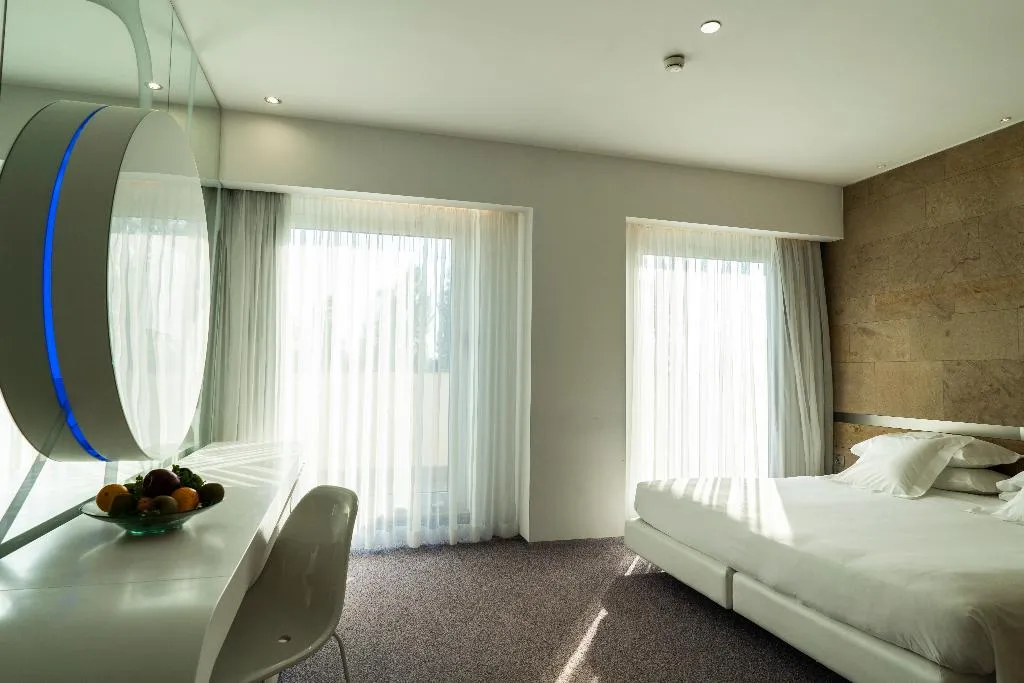 SUITE STANDARD Room, A Point Arezzo Park Hotel, Florence