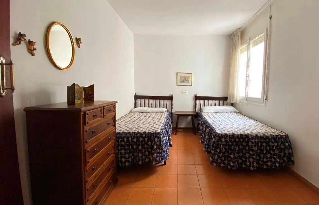 Room, Hesperia, Costa Dorada