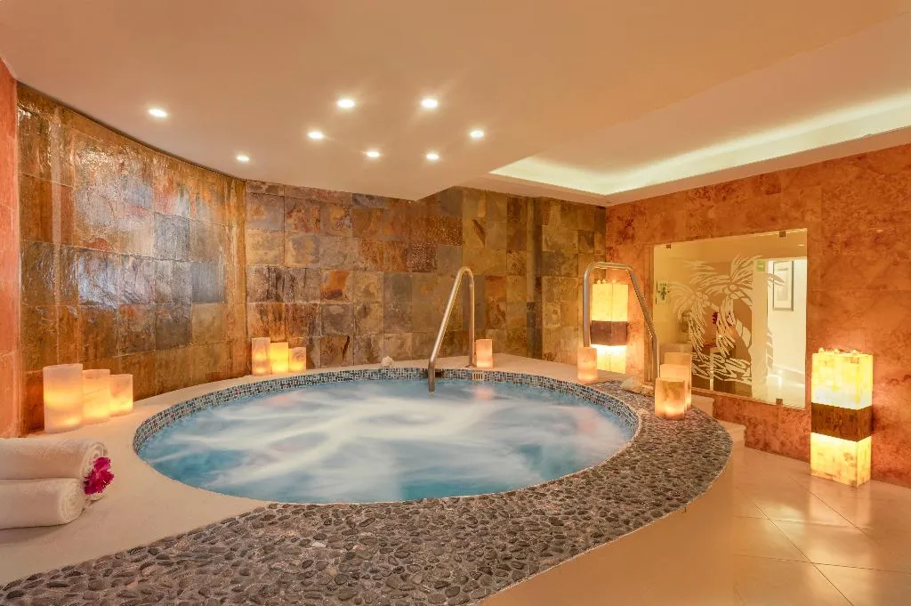 Sports and Entertainment, Royal Solaris Cancun Resort All Inclusive, Cancun Area