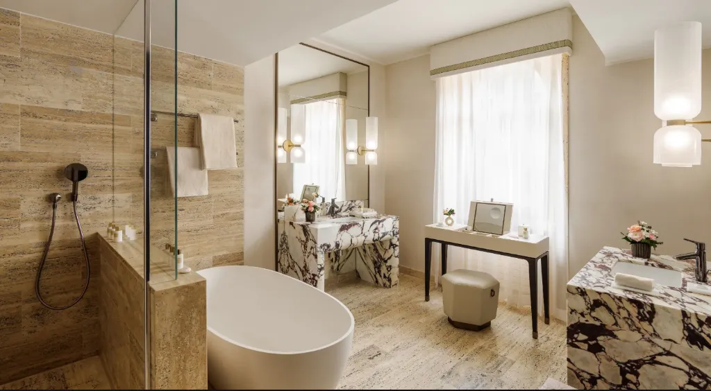 DOUBLE PREMIER Room, Park Hyatt Milan, Milan