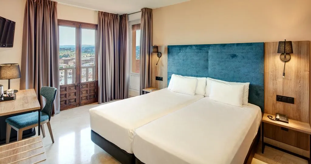 TWIN CLASSIC WITH VIEWS Room, Sercotel Alfonso VI, Madrid