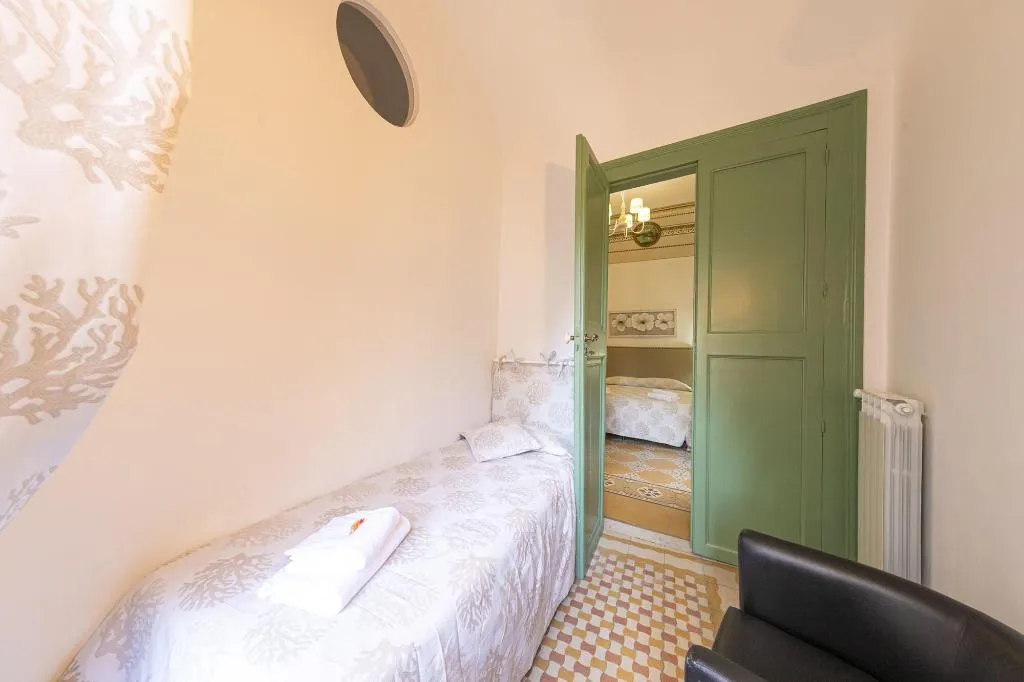 Room, Palazzo Villelmi, Palermo