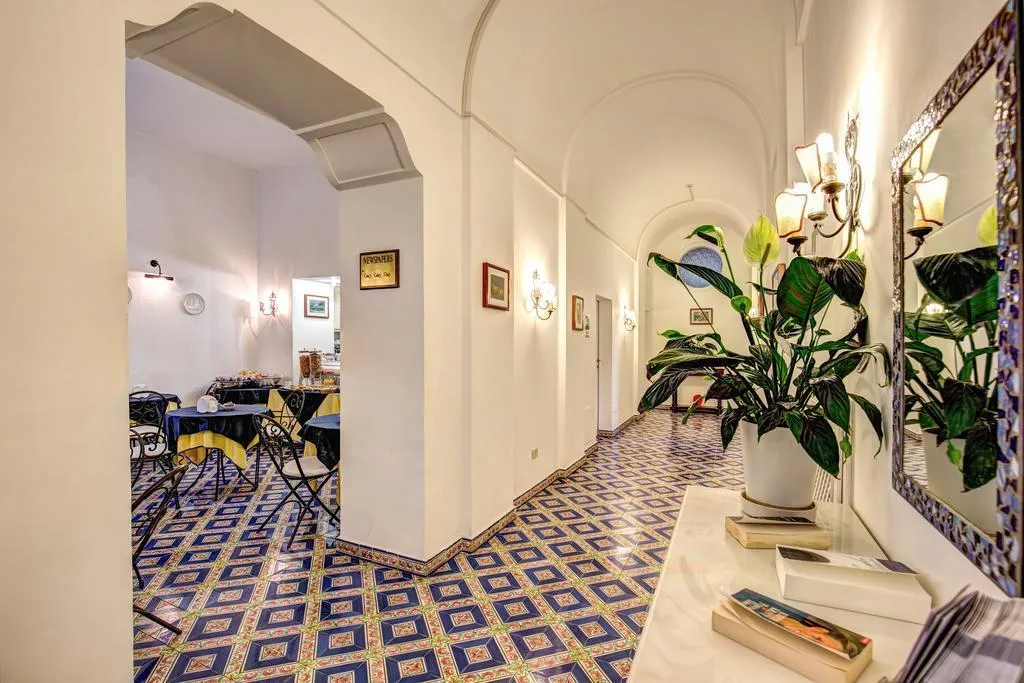 Lobby, Casa Caprile, Naples