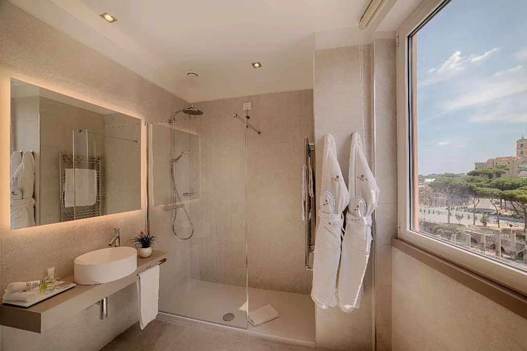 Room, NH Collection Roma Fori Imperiali, Rome