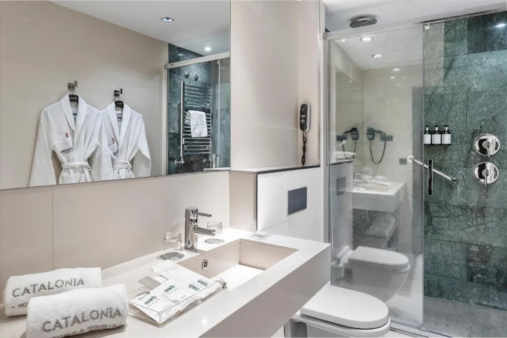 Double or Twin SUPERIOR Room, Catalonia Plaza Mayor, Madrid
