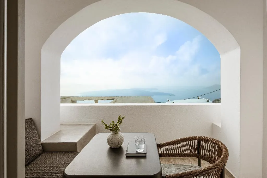 SUITE STANDARD Room, Aqua Luxury Suites, Santorini