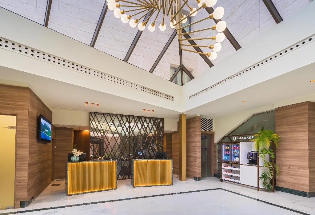 Lobby, Occidental Sevilla Viapol, Seville
