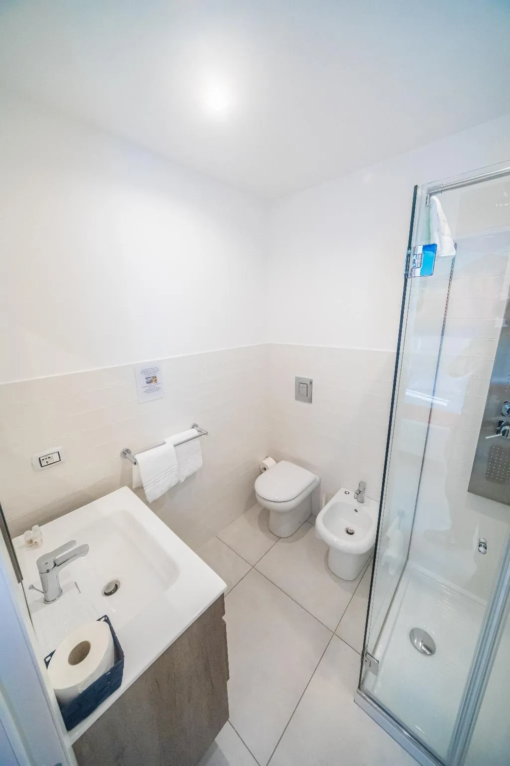 DOUBLE DELUXE Room, Happyrooms, Naples