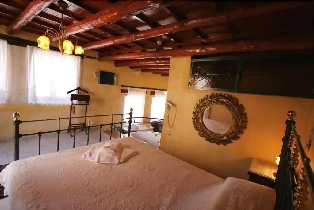 Room, Ifigenia Luxury Suites And Villas, Crete